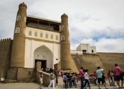 Buchara und Samarkand mit dem Zug